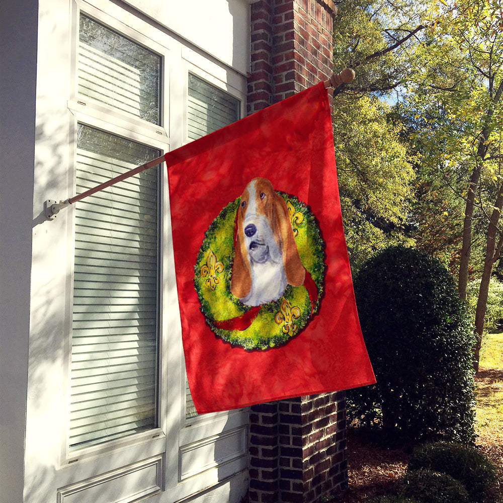 Basset Hound Cristmas Wreath House Flag 28x40 Porch Sleeve Pole Decorative Outside Yard Banner Artwork Wall Hanging, Polyester
