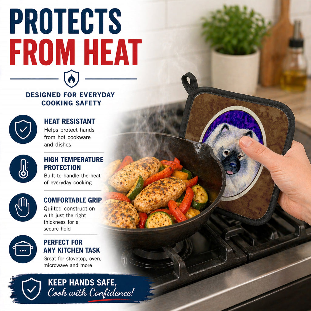 Keeshond Pot Holder Set of 2 Heat Resistant Quilted Hot Pads 7.5 x 7.5 Inch, Insulated Kitchen Trivets for Cooking & Baking