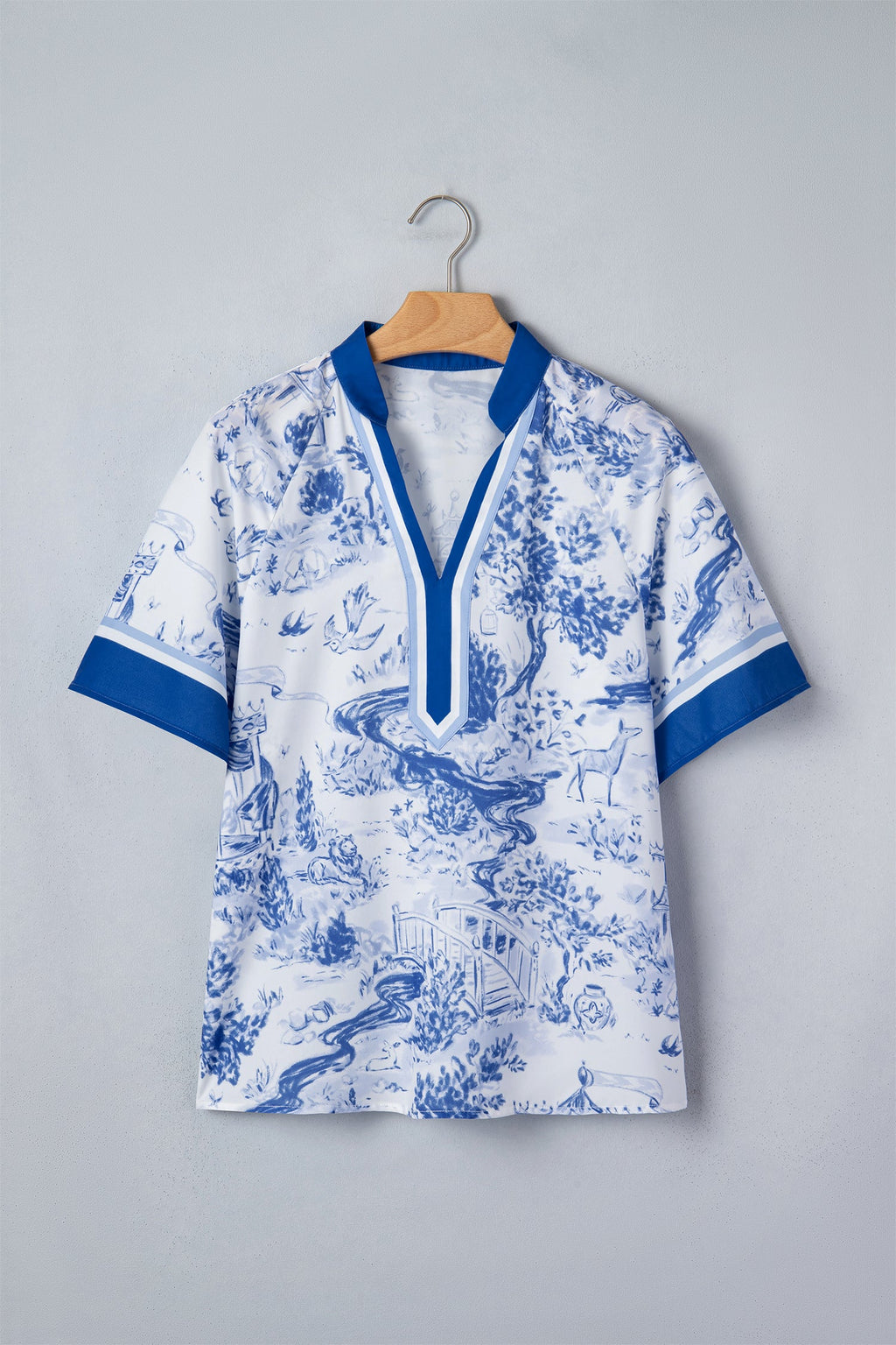 Floral Contrast V-Neck Raglan Sleeve Blouse