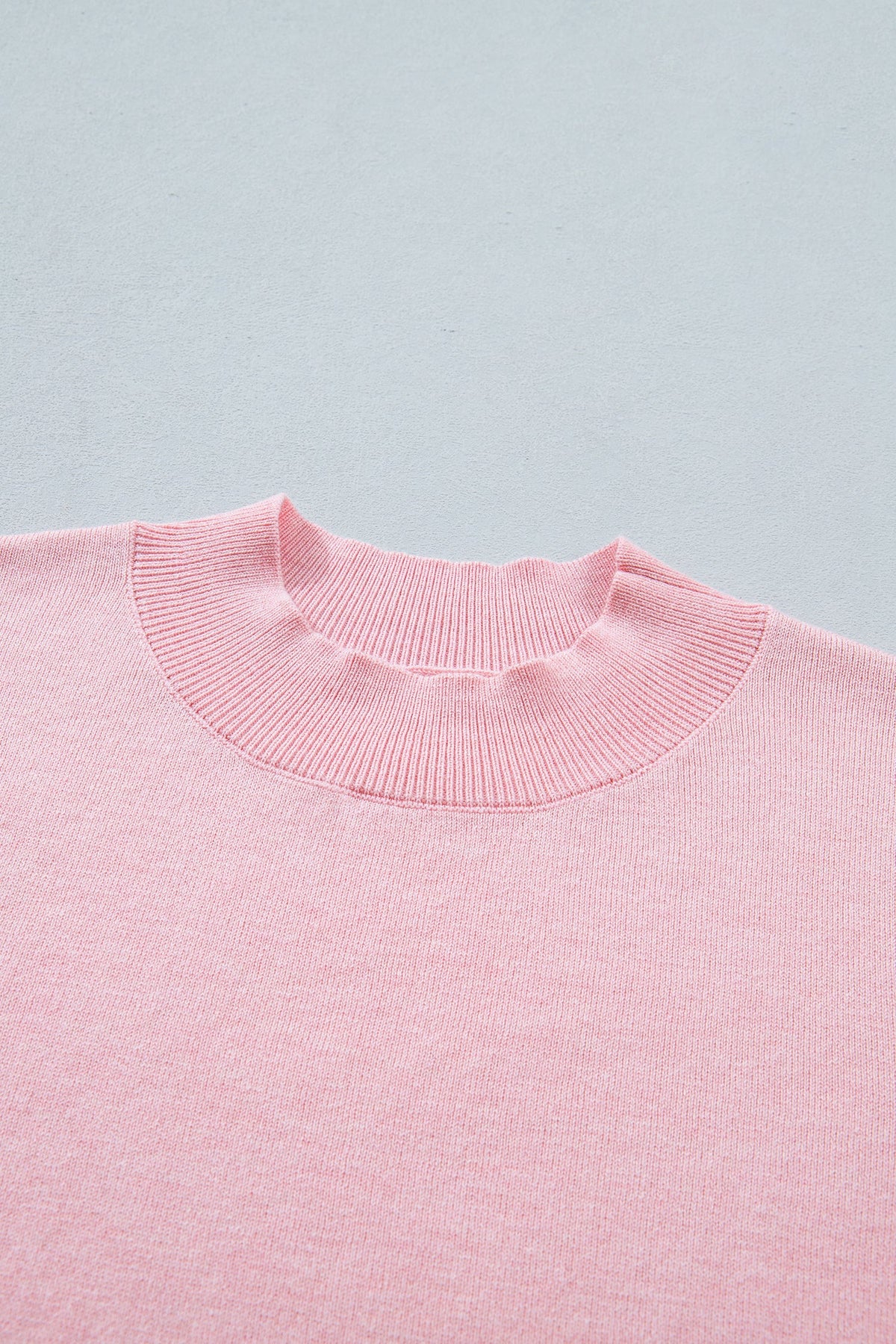 Contrast Wavy Trim Short Sleeve Sweater