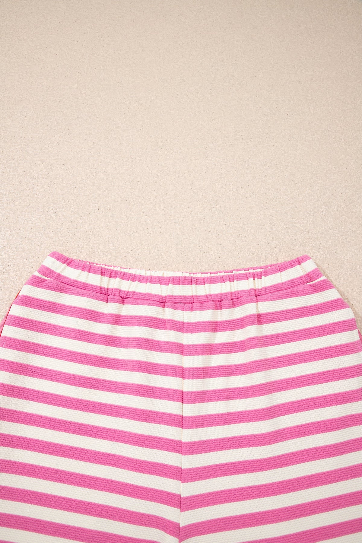 Stripe Contrast Trim Top & Loose Shorts Set