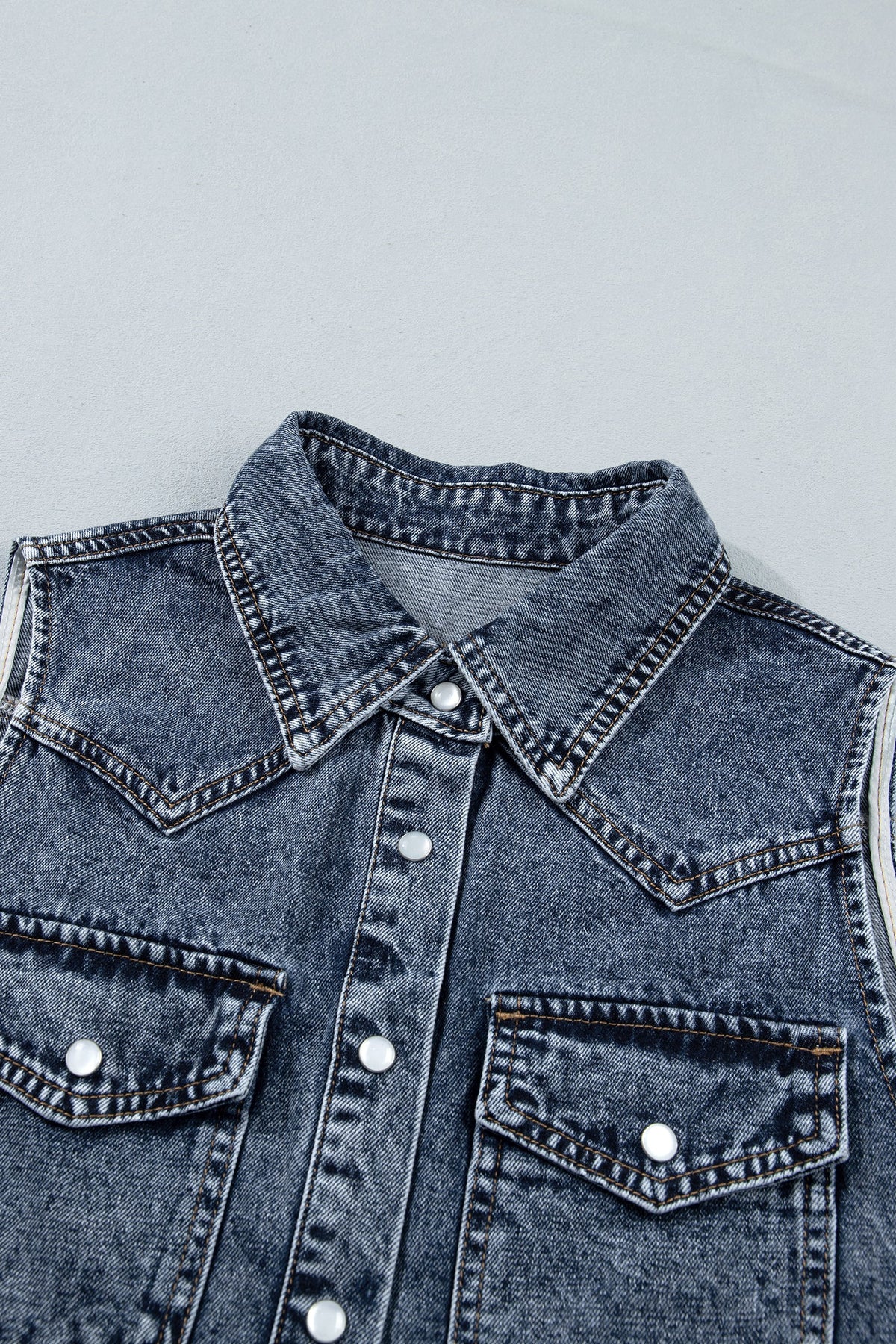 Western Solid Denim Buttoned Pocket Sleeveless Vest