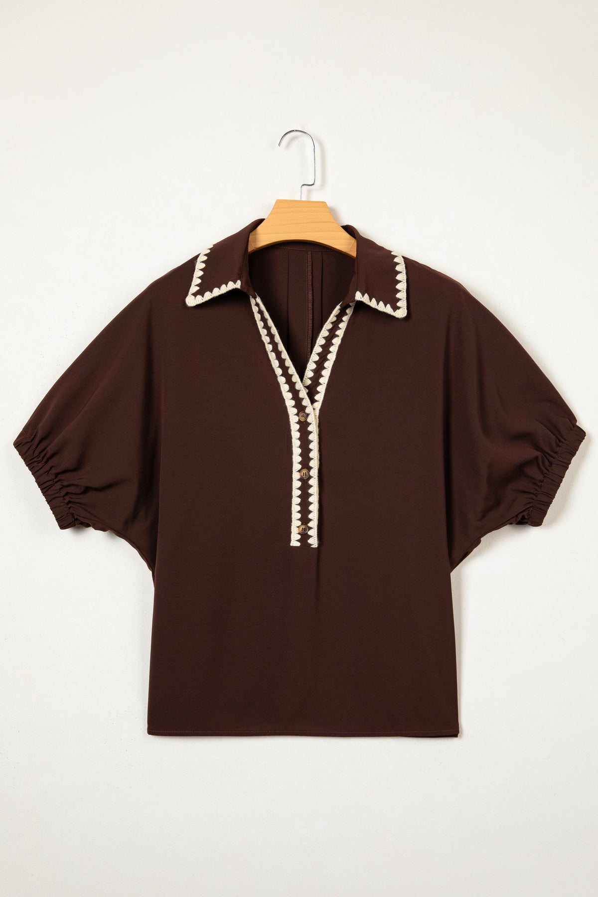 Contrast Trim Button V-Neck Short Sleeve Blouse