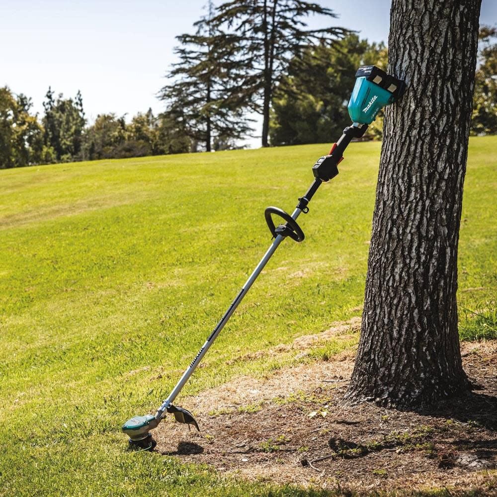 Makita XRU15PT 36V (18V X2) LXT® Brushless String Trimmer Kit, dual port charger (5.0Ah)